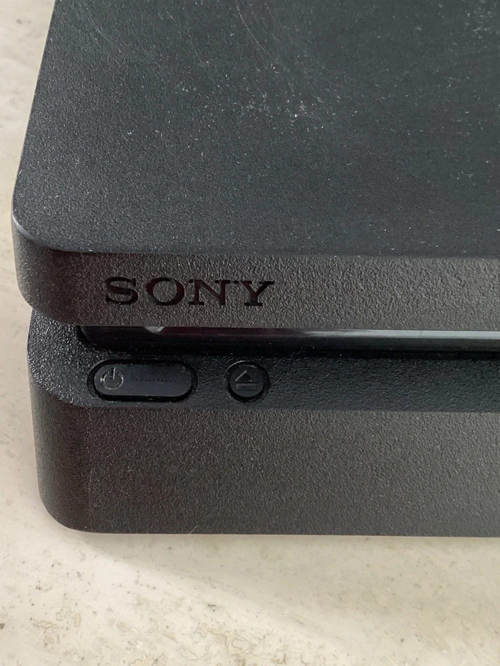 Sony PlayStation 4 Slim 1TB Console & Sony Controller Tested